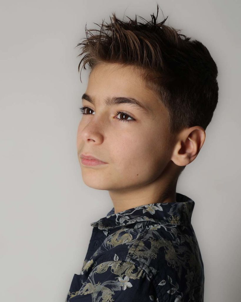 leonardo_005_5B9-D4T-34Y-(6-von-12)_1738334179230