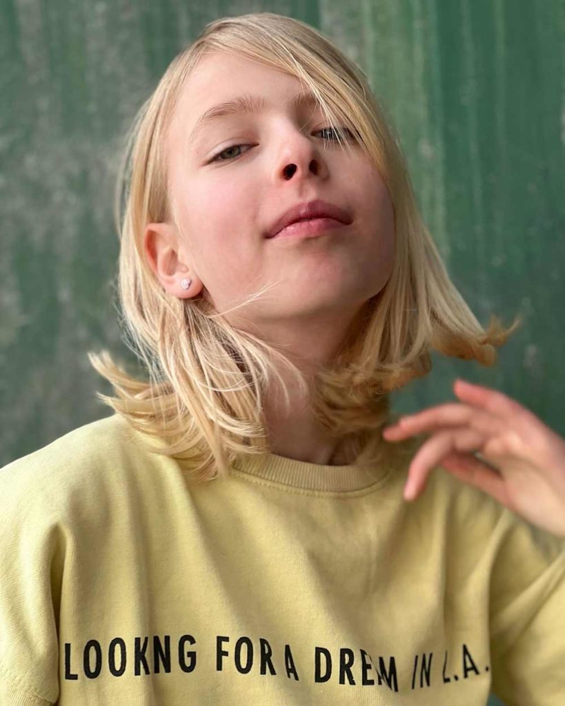 ebba-4944-90