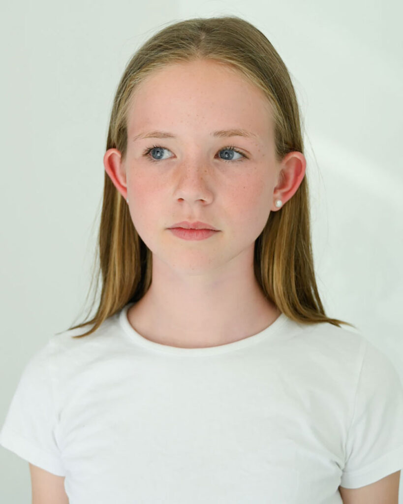 Emma_5885-4